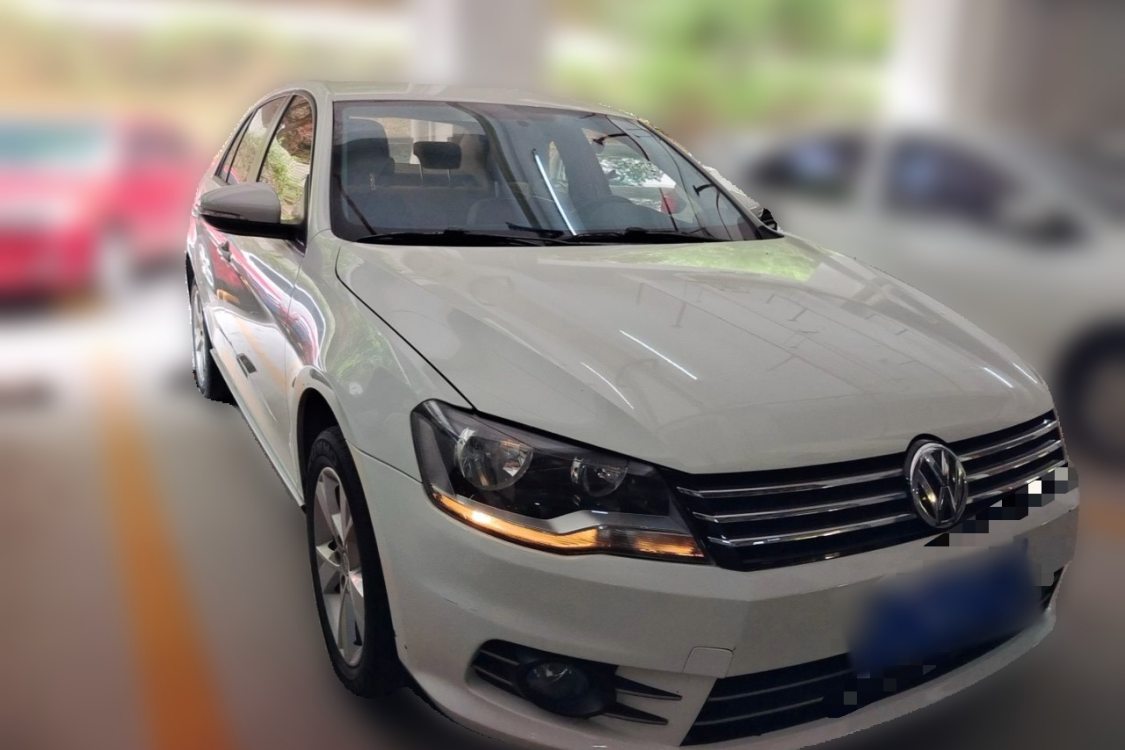 Volkswagen Bora 2015 imagen de coche #2