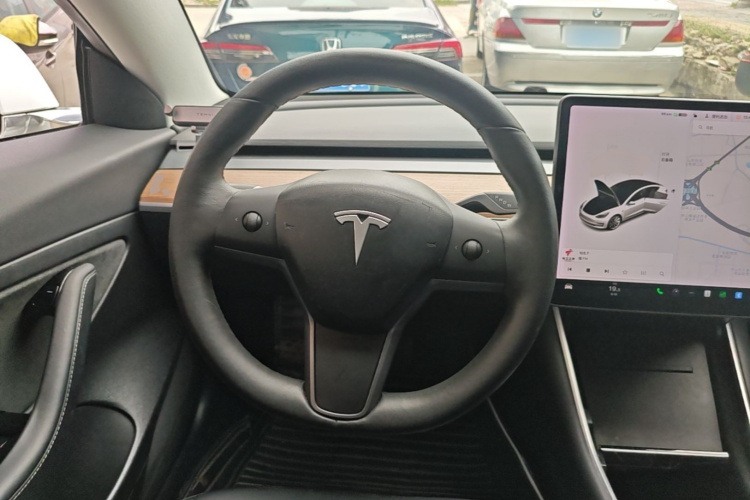 Tesla Model 3 2019 #11 Tesla Model 3 2019 car image #11