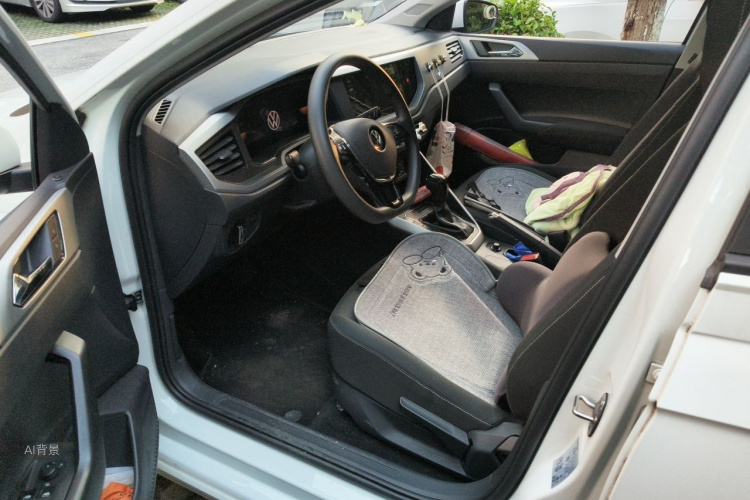 Volkswagen Polo 2022 صورة سيارة #18