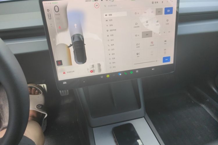 Tesla Model 3 2024 #12 Tesla Model 3 2024 car image #12