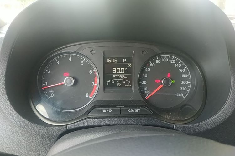Volkswagen Polo 2018 #12 Volkswagen Polo 2018 car image #12