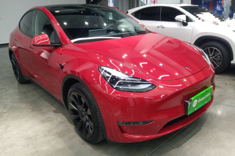 Tesla Model Y 2023 #4 Tesla Model Y 2023 car image #4