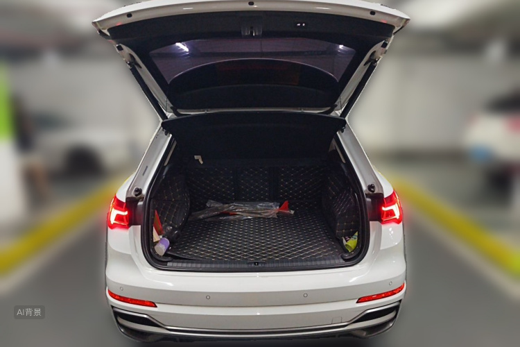 Audi Q3 2019 #21 Audi Q3 2019 car image #21