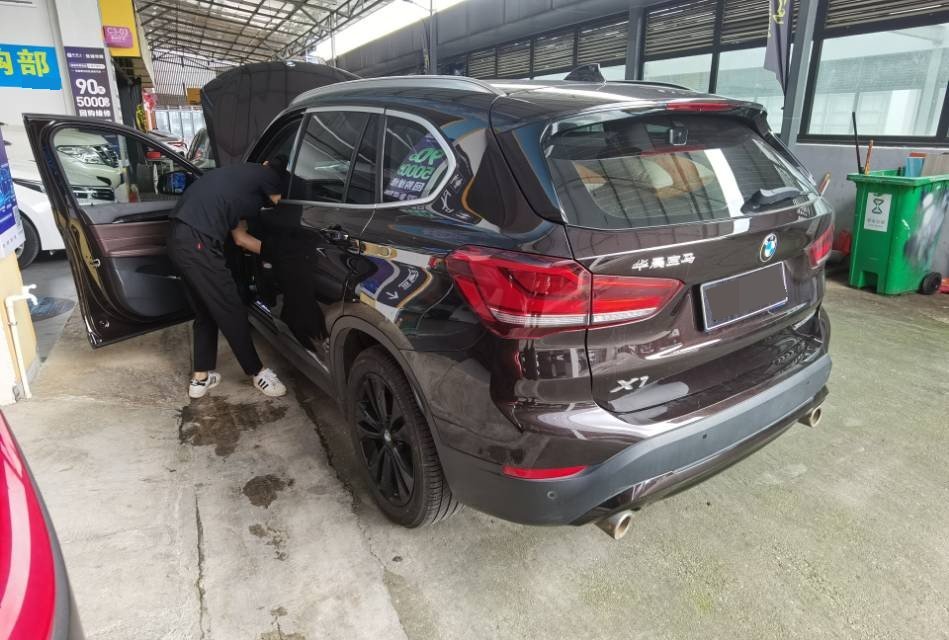BMW X1 2019 صورة سيارة #4