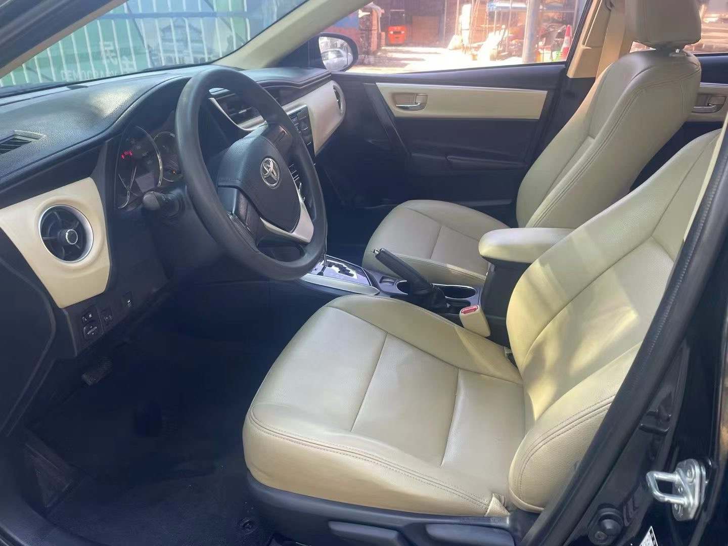 Toyota Corolla 2018 imagen de coche #5