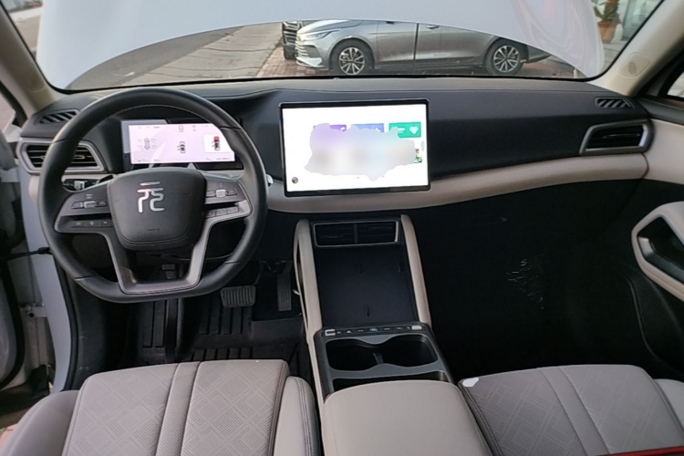 BYD YuanUP 2025 #10 BYD YuanUP 2025 imagem de carro #10