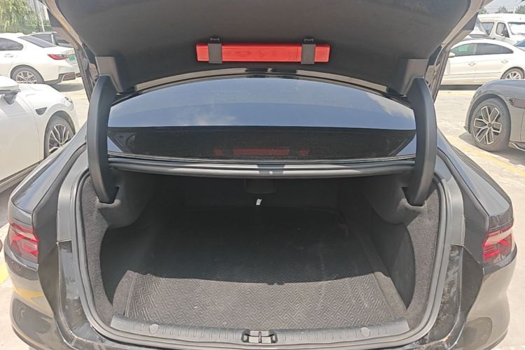 BYD Han 2022 car image #19