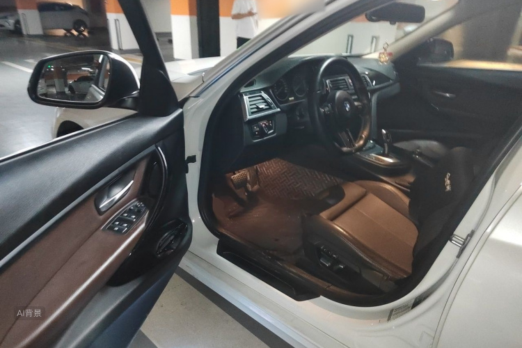 BMW 3 Series 2018 #18 BMW 3 Series 2018 car image #18