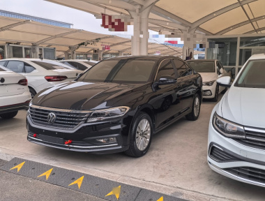 Volkswagen Lavida 2021 car image 
