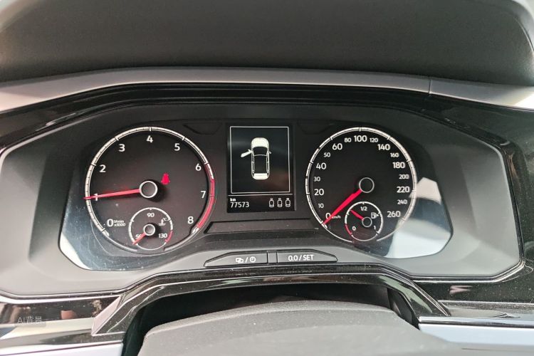 Volkswagen Polo 2021 car image #13