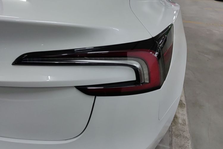 Tesla Model 3 2024 #8 Tesla Model 3 2024 car image #8