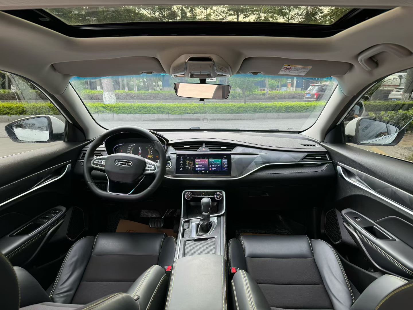 GEELY Binray 2021 car image #7