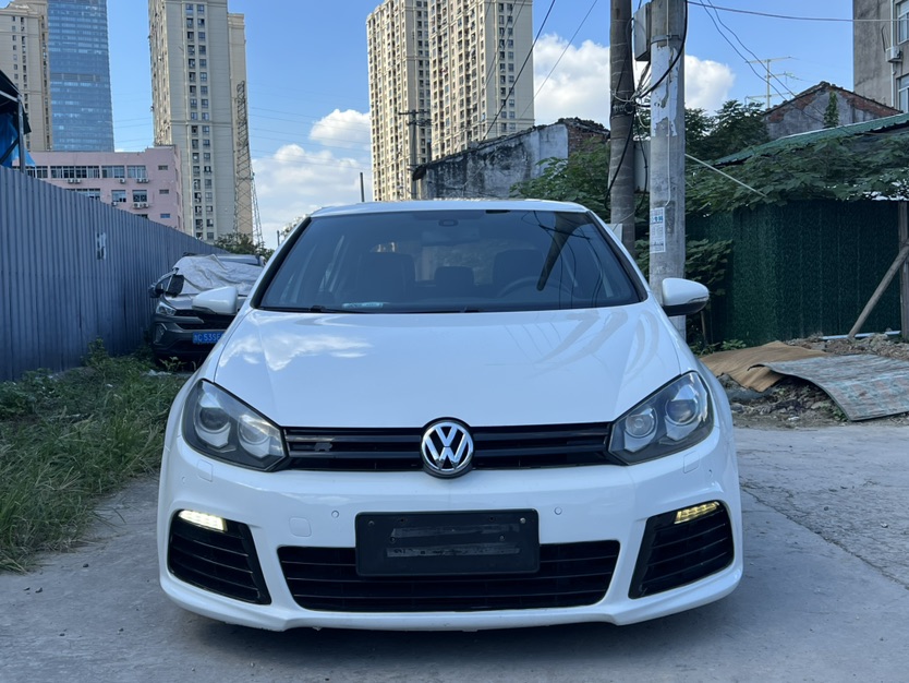 Volkswagen GolfGTI 2013 Volkswagen GolfGTI 2013 car image
