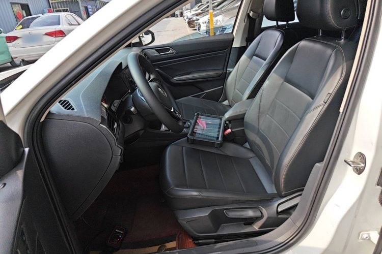 Volkswagen Lavida 2019 #15 Volkswagen Lavida 2019 car image #15