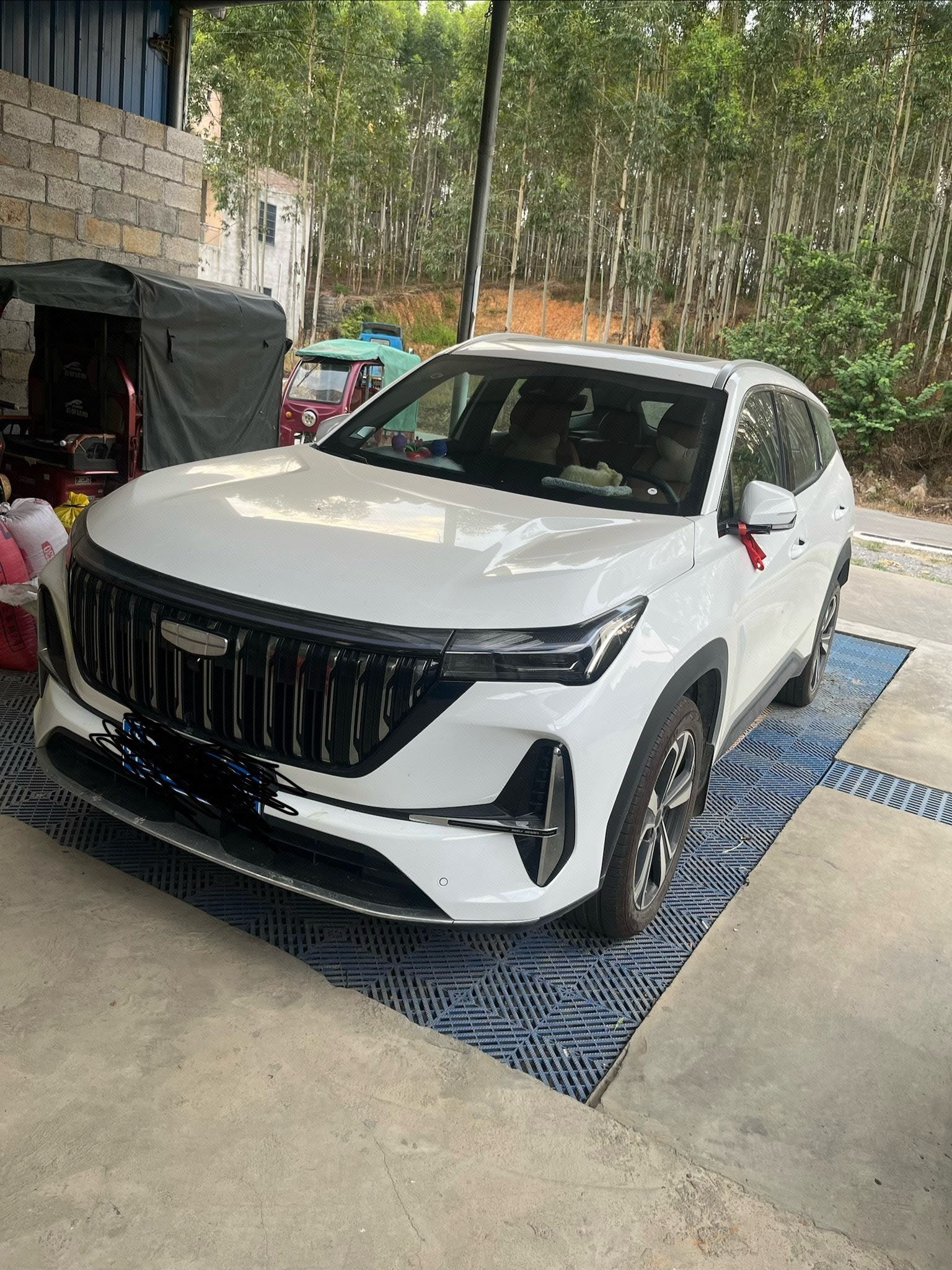 GEELY Boyue L 2025 car image 