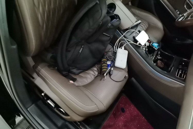 BYD Han 2022 car image #24