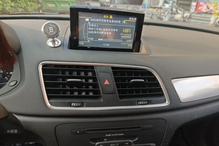 Audi Q3 2015 #15 Audi Q3 2015 car image #15