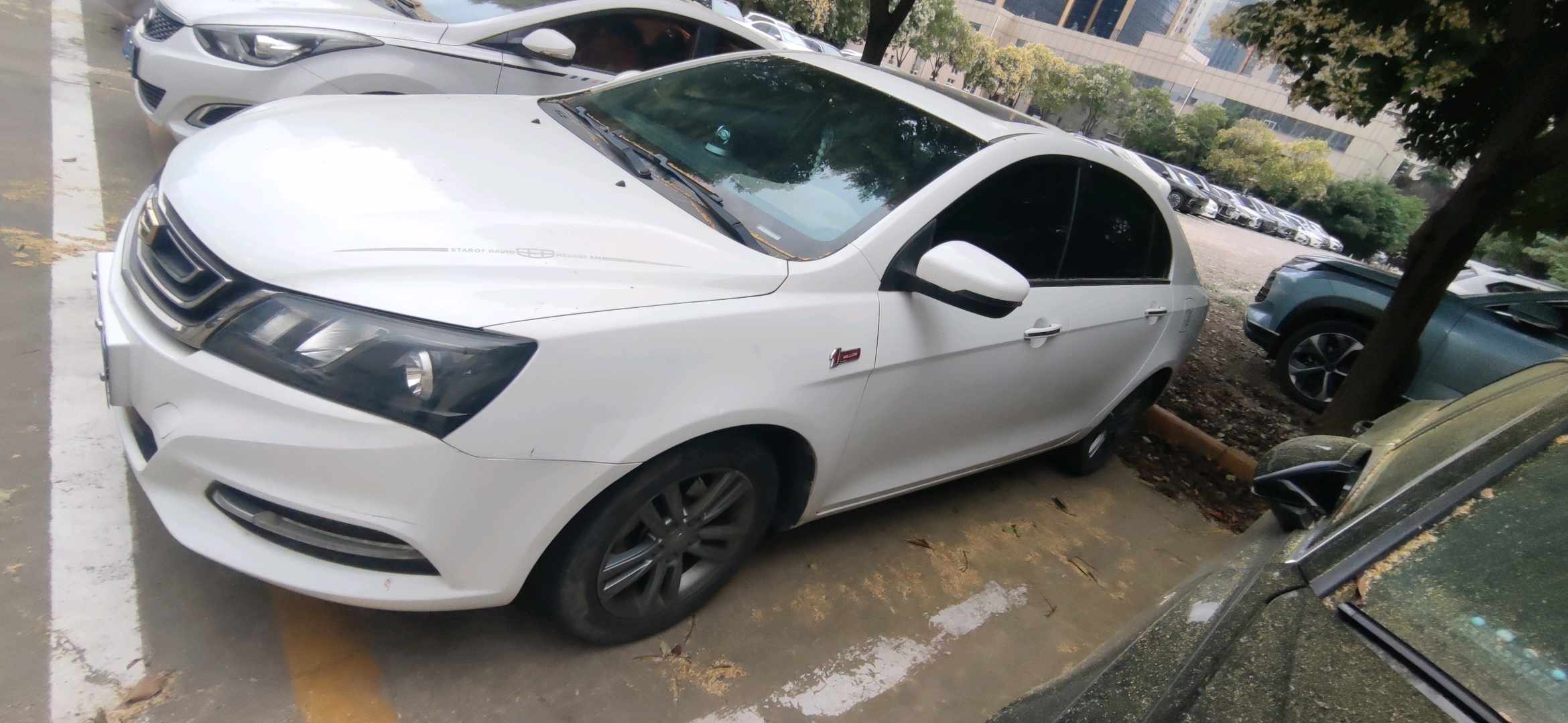 GEELY Emgrand 2018 GEELY Emgrand 2018 car image