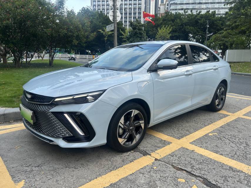 GEELY Emgrand L HiP 2022 GEELY Emgrand L HiP 2022 immagine di auto