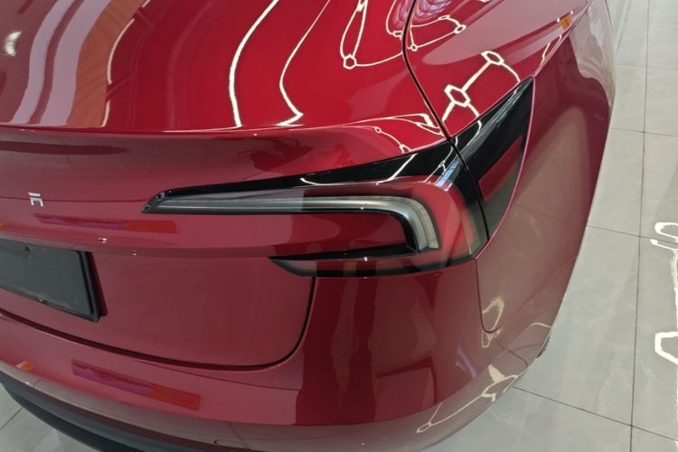 Tesla Model 3 2023 #8 Tesla Model 3 2023 immagine di auto #8