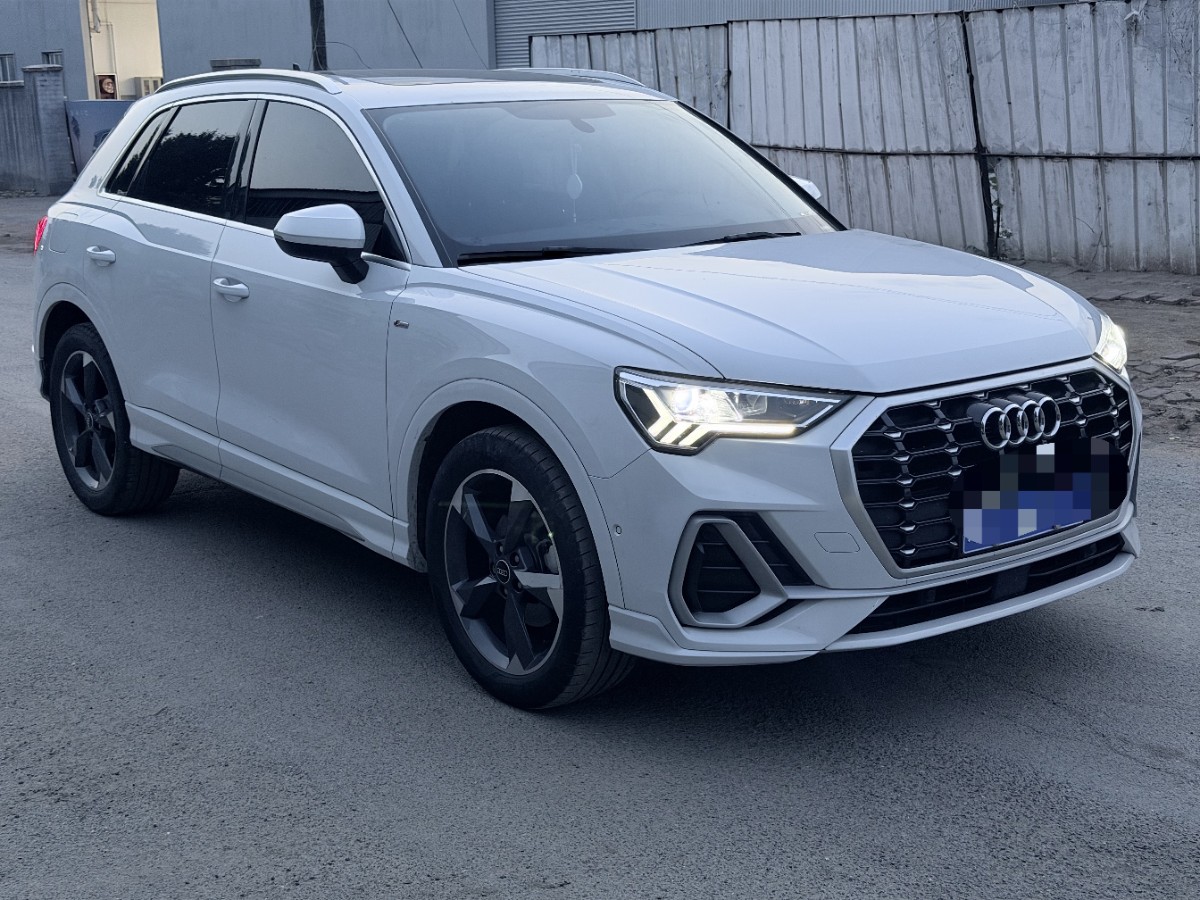 Audi Q3 2022 #7 Audi Q3 2022 car image #7