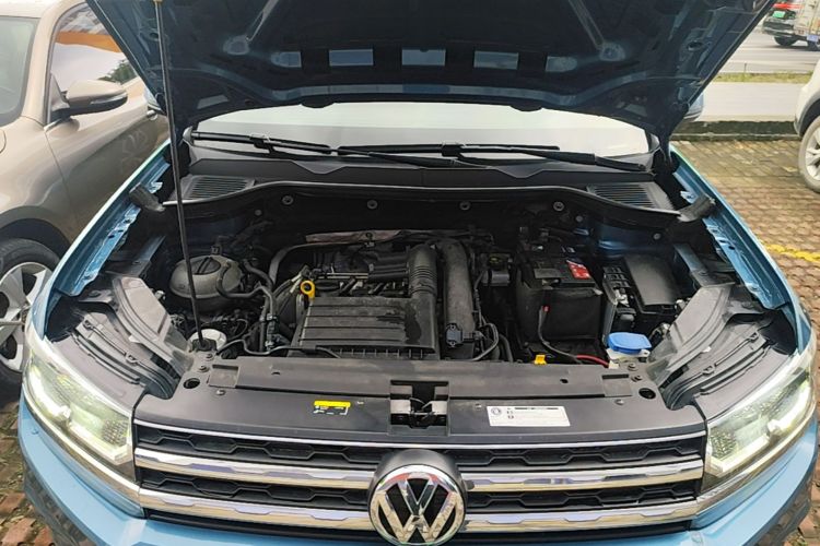 Volkswagen Tharu 2019 car image #22
