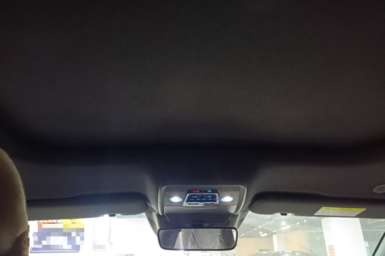 BYD Han 2023 immagine di auto #18