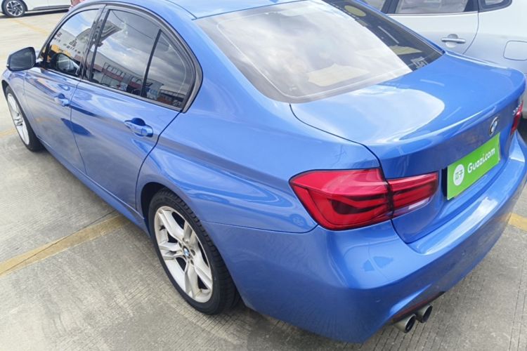 BMW 3 Series 2018 car image #7