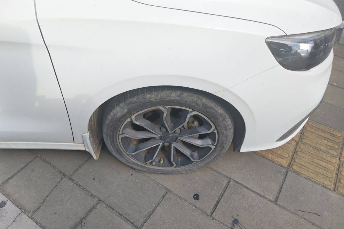 GEELY Binray 2021 صورة سيارة #9