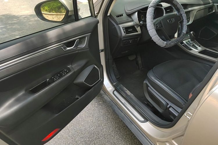 GEELY Emgrand GS 2018 #16 GEELY Emgrand GS 2018 car image #16