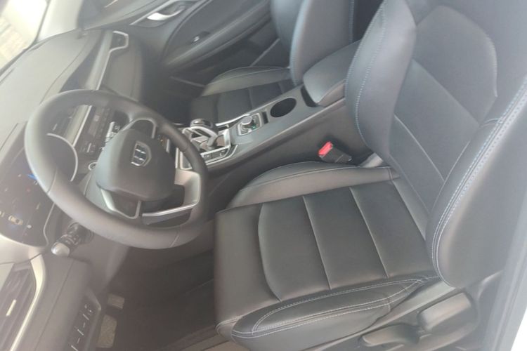 GEELY Emgrand New Energy 2019 #15 GEELY Emgrand New Energy 2019 car image #15