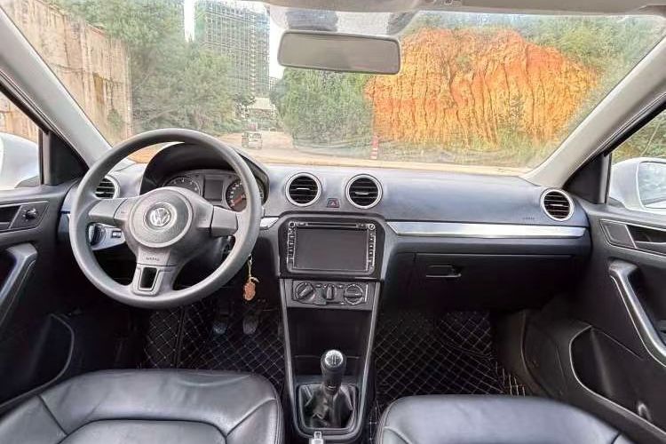 Volkswagen Santana 2016 #10 Volkswagen Santana 2016 car image #10