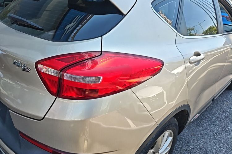 GEELY Emgrand GS 2018 car image #8