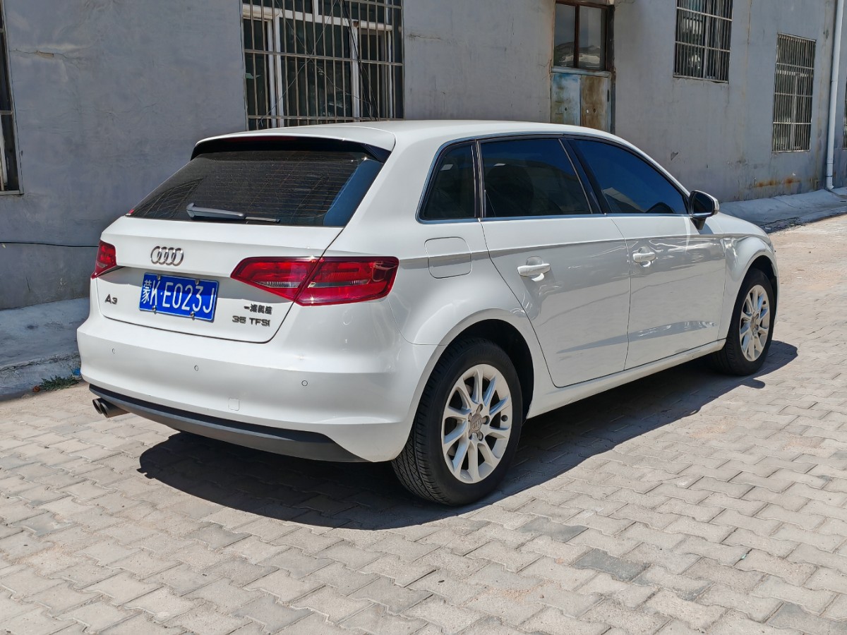 Audi A3 2016 car image #6