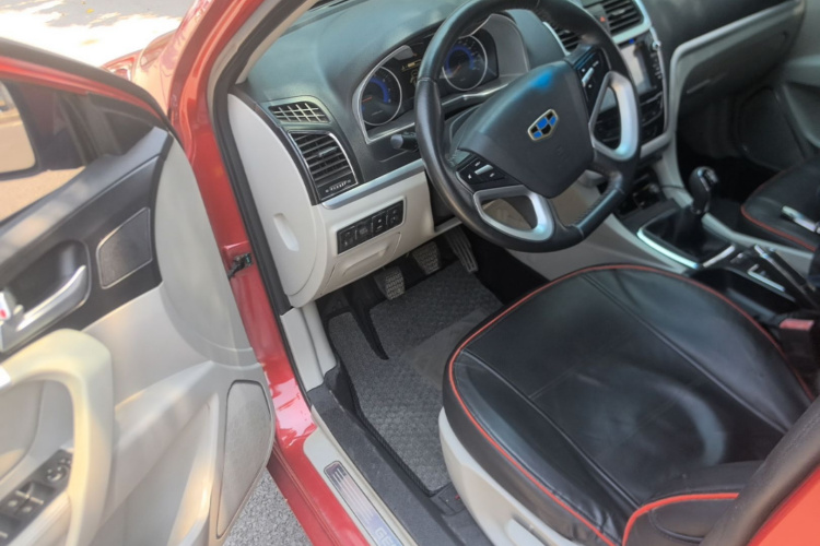 GEELY Emgrand 2015 car image #16