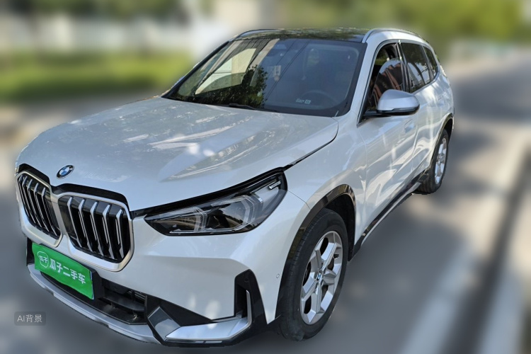 BMW X1 2023 car image #2