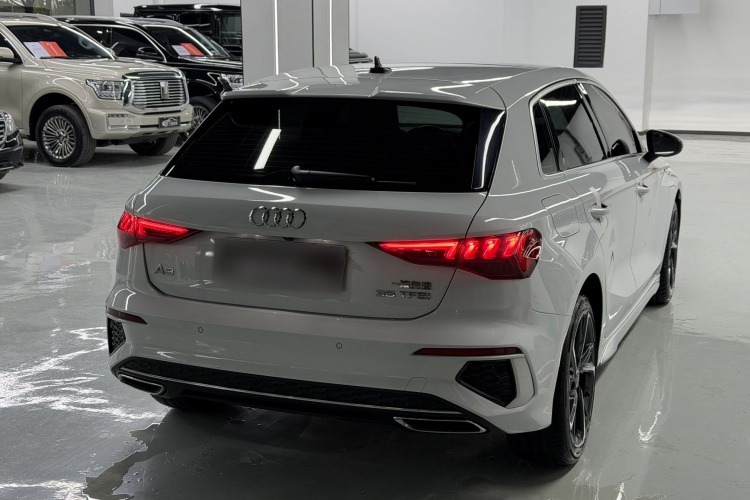 Audi A3 2024 car image #5