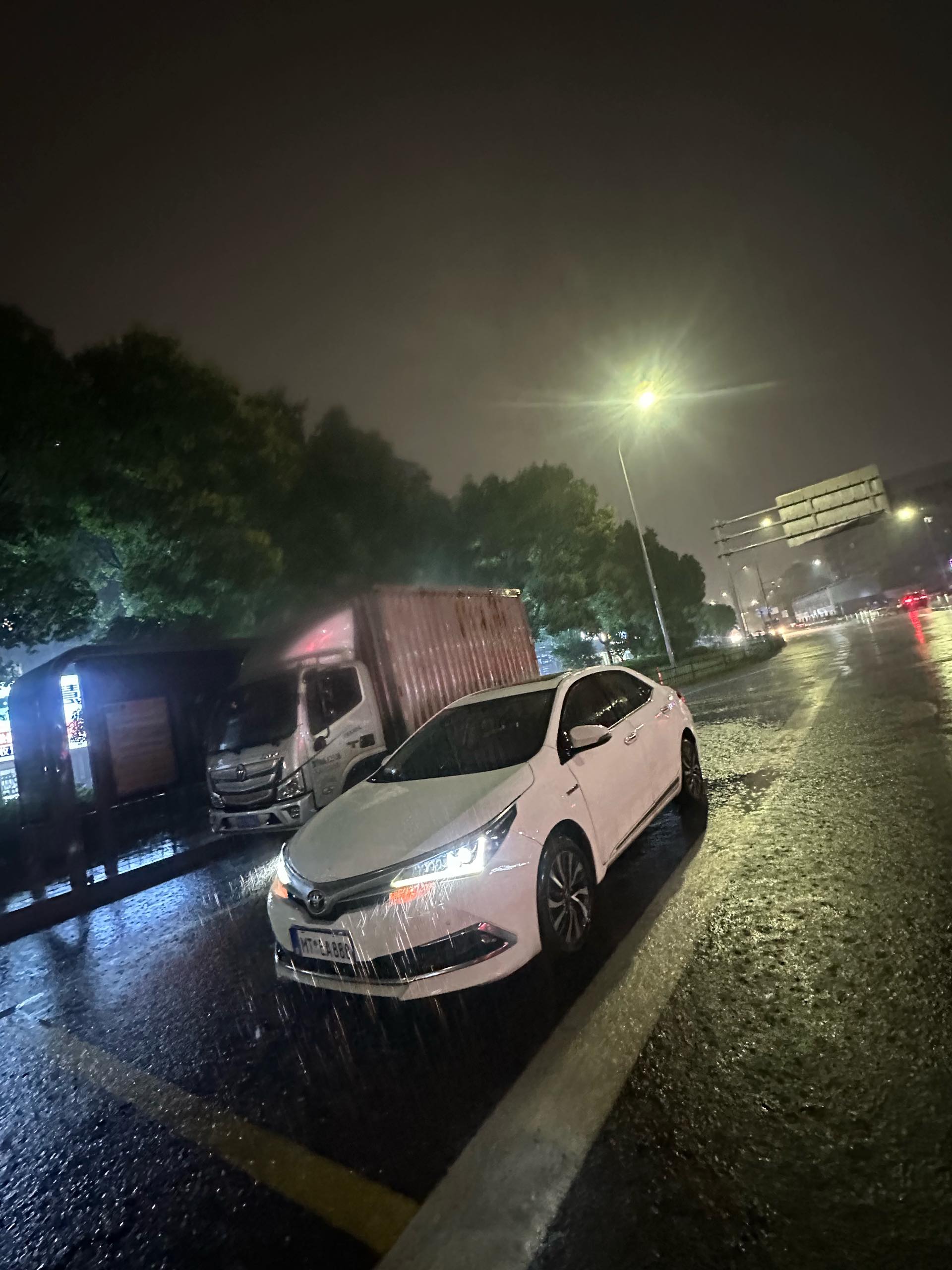 Toyota Corolla 2018 car image 