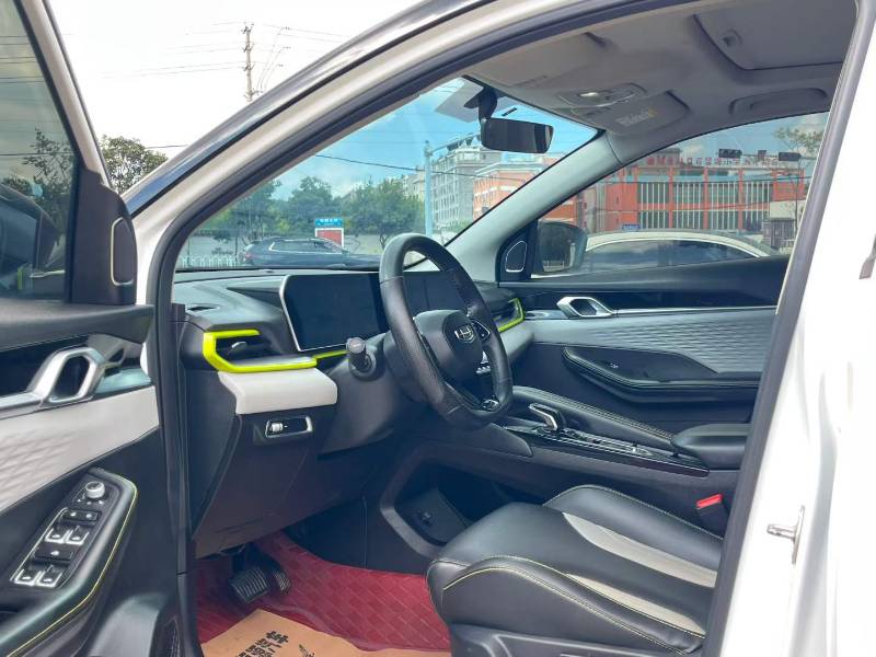 GEELY Coolray 2022 #4 GEELY Coolray 2022 car image #4