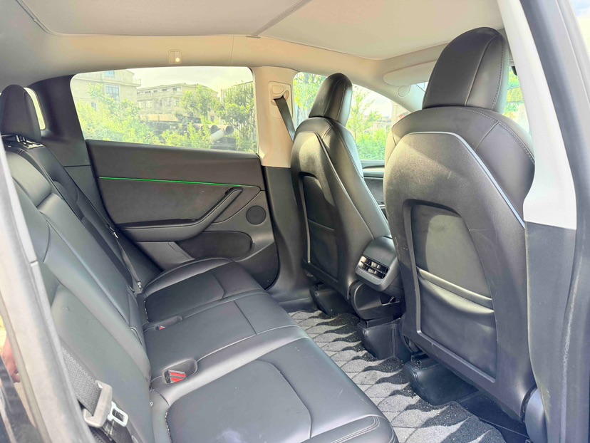 Tesla Model Y 2022 #6 Tesla Model Y 2022 immagine di auto #6