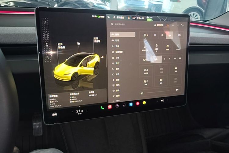 Tesla Model 3 2024 #13 Tesla Model 3 2024 car image #13