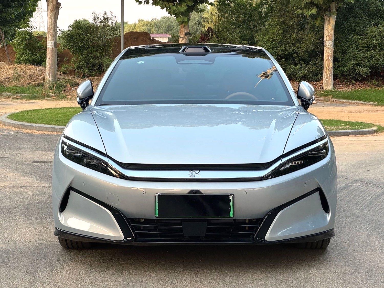 BYD HanL 2025 car image #2