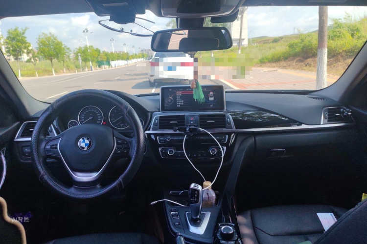 BMW 3 Series 2017 #11 BMW 3 Series 2017 car image #11