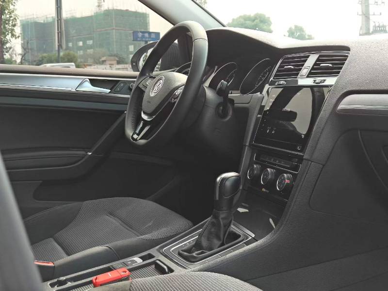 Volkswagen Golf 2020 #9 Volkswagen Golf 2020 car image #9