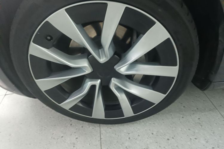 Tesla Model 3 2023 #9 Tesla Model 3 2023 car image #9