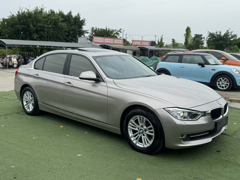 BMW 3 Series 2013 car image #3