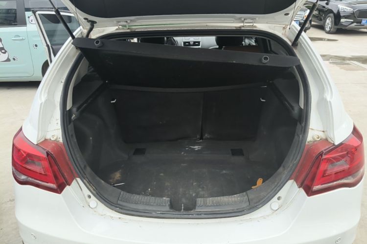GEELY Emgrand 2016 #19 GEELY Emgrand 2016 car image #19