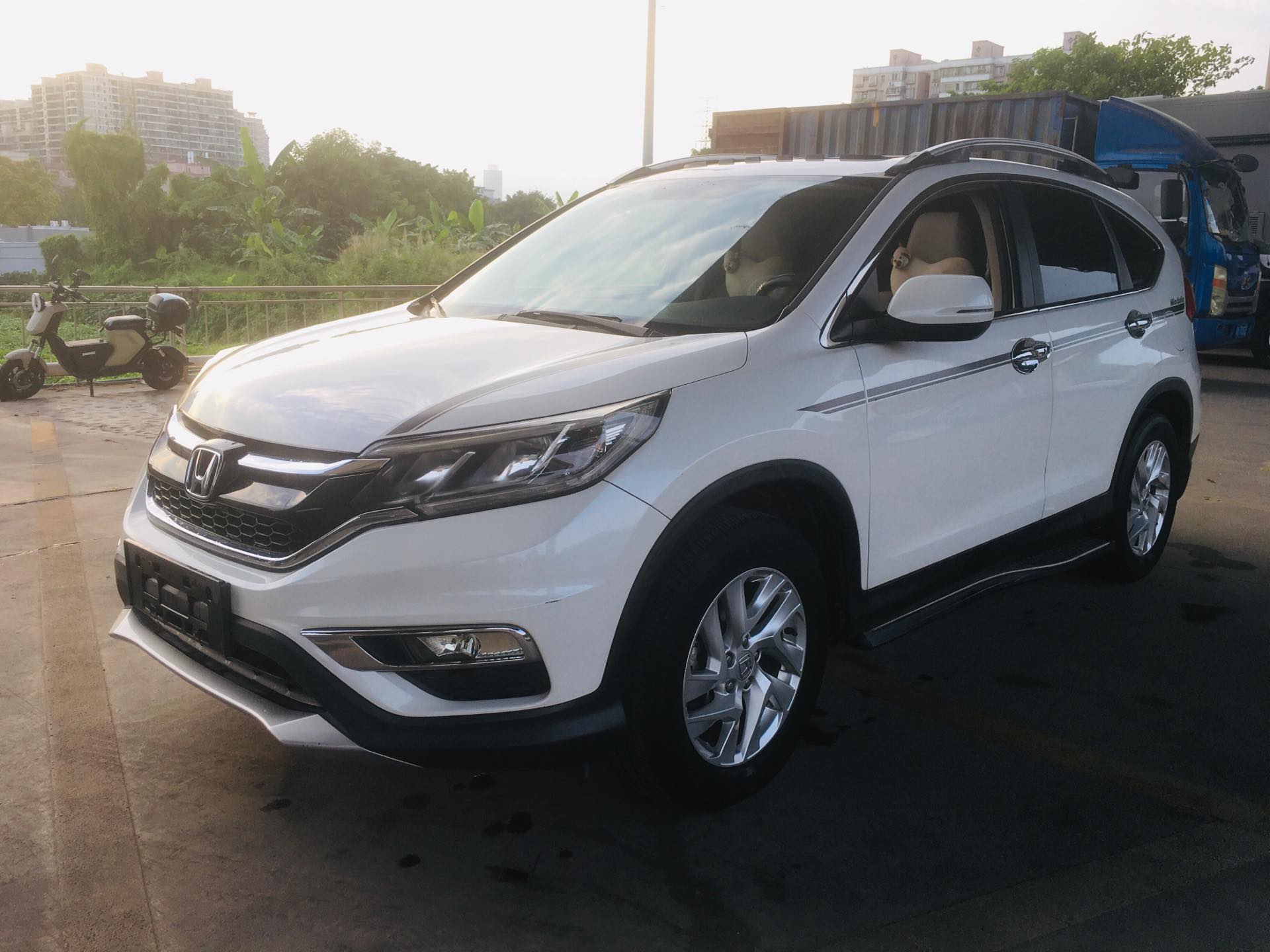 Honda CR-V 2015 car image 