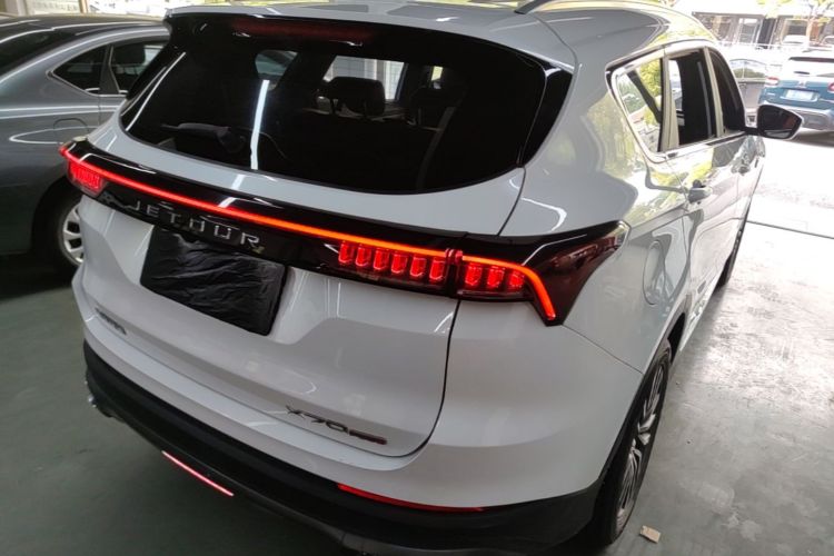 Jetour X70 PLUS 2023 #7 Jetour X70 PLUS 2023 car image #7