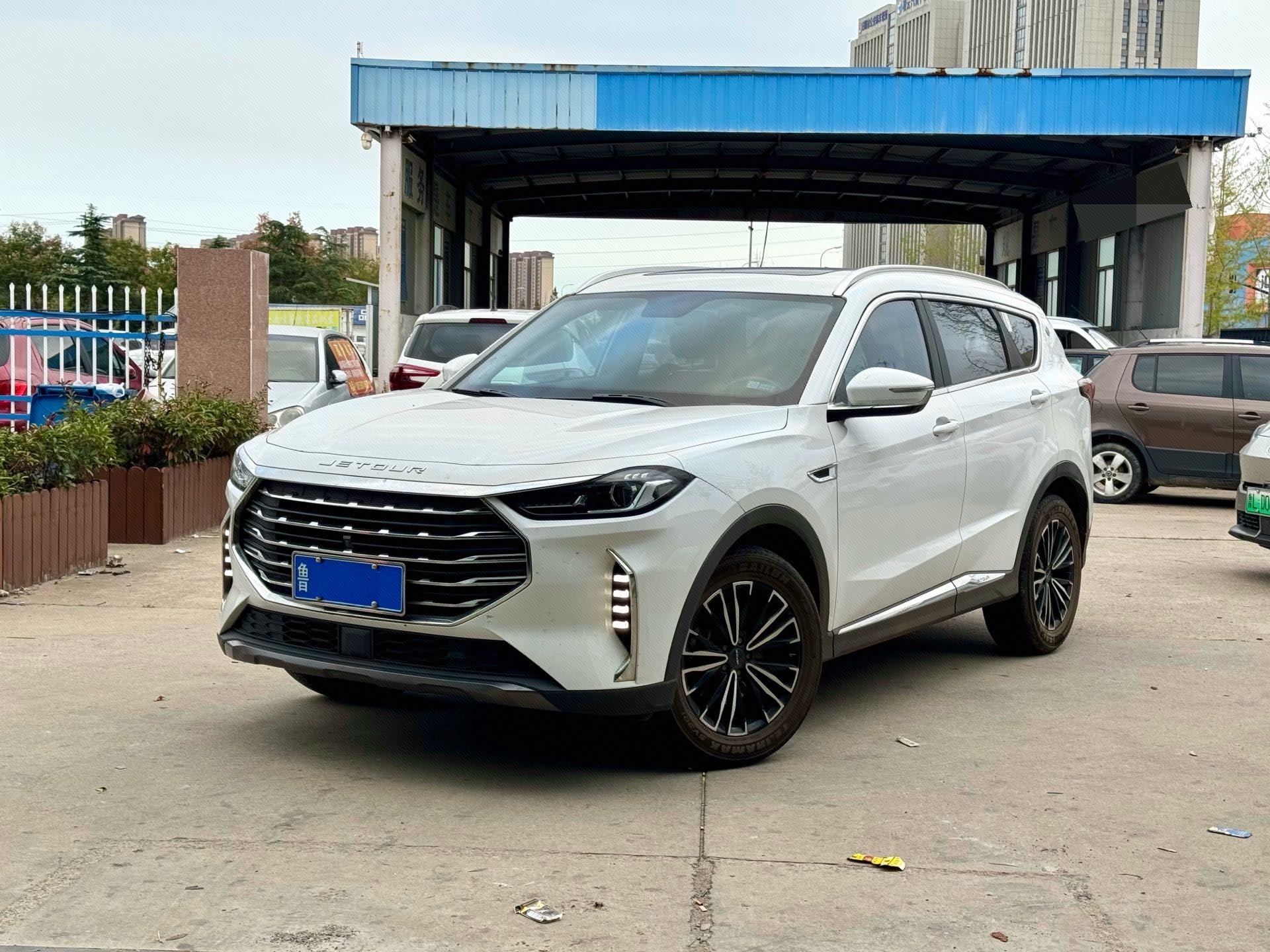 Jetour X70 PLUS 2022 Jetour X70 PLUS 2022 car image